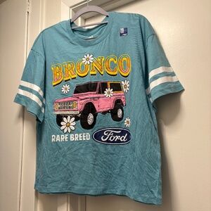 NWT Pink Bronco crop tee - size small